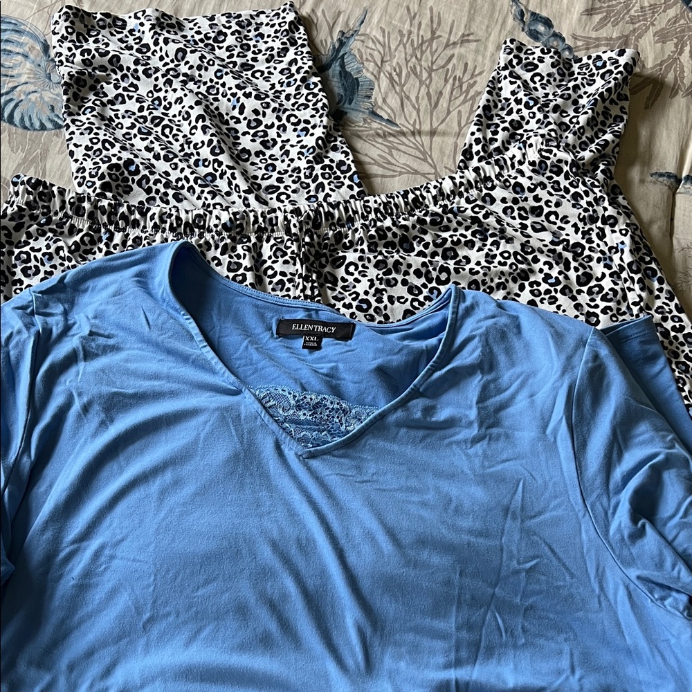 Ellen Tracy Blue Pajama Set with Black and White Leopard Print
